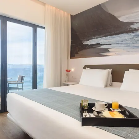 호텔 유로스타 4*